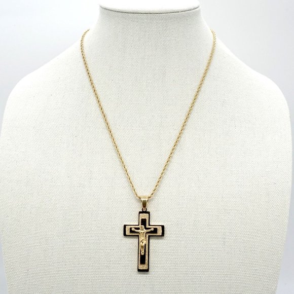 Beautiful stainless steel gold crucifix with gold chain and engraving. - Picture 6 of 8